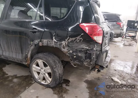 2006 Toyota Rav4 Sport V6 z USA, uszkodzony, nr VIN JTMBK32V266005543